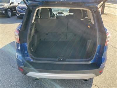 2017 Ford Escape SE   - Photo 11 - Acton, MA 01720