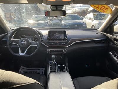 2023 Nissan Altima 2.5 SV   - Photo 15 - Acton, MA 01720