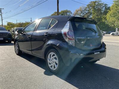 2012 Toyota Prius c One   - Photo 8 - Acton, MA 01720