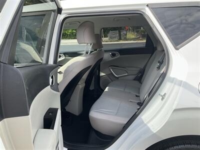 2021 Kia Soul LX   - Photo 7 - Acton, MA 01720