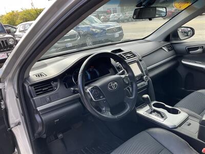2014 Toyota Camry Hybrid SE   - Photo 16 - Acton, MA 01720