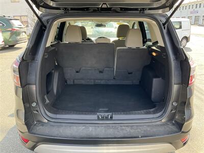 2017 Ford Escape SE   - Photo 12 - Acton, MA 01720