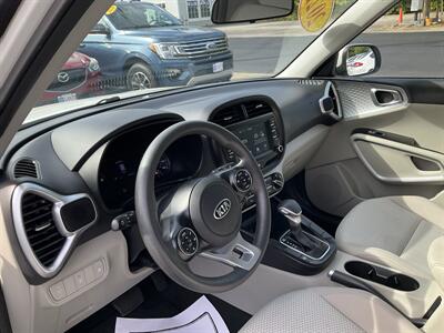 2021 Kia Soul LX   - Photo 18 - Acton, MA 01720
