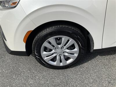 2021 Kia Soul LX   - Photo 10 - Acton, MA 01720