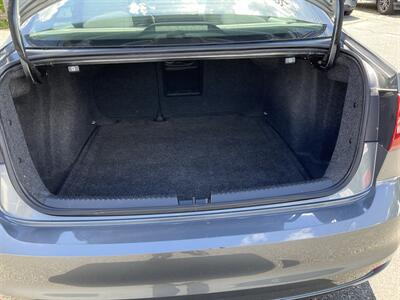 2016 Volkswagen Jetta 1.8T Sport   - Photo 11 - Acton, MA 01720