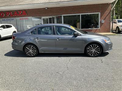 2016 Volkswagen Jetta 1.8T Sport   - Photo 4 - Acton, MA 01720