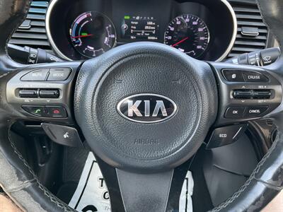 2015 Kia Optima Hybrid EX   - Photo 22 - Acton, MA 01720