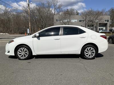 2018 Toyota Corolla LE   - Photo 8 - Acton, MA 01720
