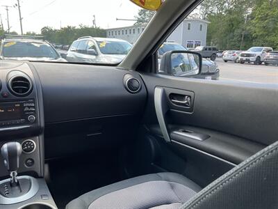 2013 Nissan Rogue SV   - Photo 18 - Acton, MA 01720