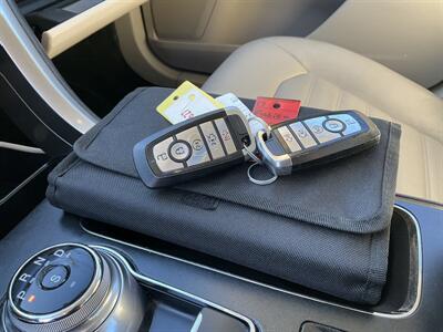 2017 Ford Fusion SE   - Photo 18 - Acton, MA 01720