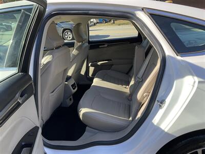 2017 Ford Fusion SE   - Photo 11 - Acton, MA 01720
