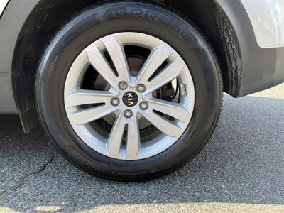 2018 Kia Sportage LX   - Photo 9 - Acton, MA 01720