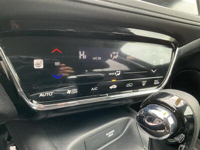 2017 Honda HR-V EX-L w/Navi   - Photo 18 - Acton, MA 01720