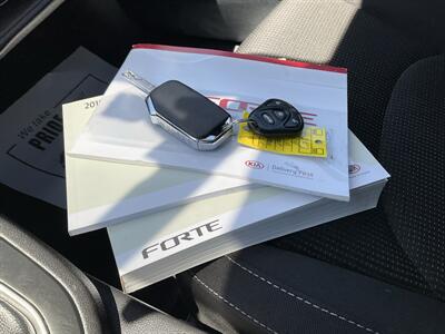 2019 Kia Forte LXS - Photo 22 - Acton, MA 01720