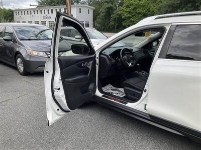 2019 Nissan Rogue SV - Photo 21 - Acton, MA 01720