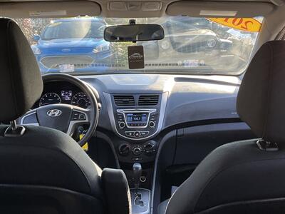 2017 Hyundai ACCENT SE   - Photo 11 - Acton, MA 01720