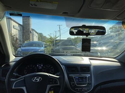 2017 Hyundai ACCENT SE   - Photo 15 - Acton, MA 01720