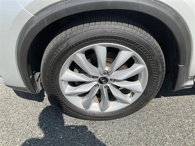 2019 INFINITI QX50 Essential   - Photo 8 - Acton, MA 01720