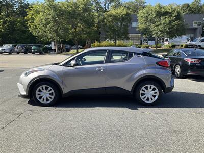 2019 Toyota C-HR LE   - Photo 8 - Acton, MA 01720