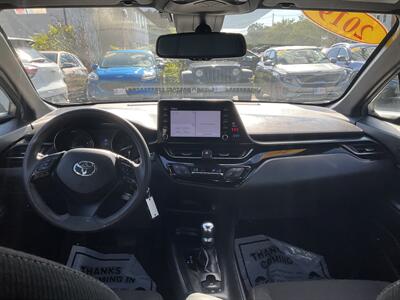 2019 Toyota C-HR LE   - Photo 13 - Acton, MA 01720