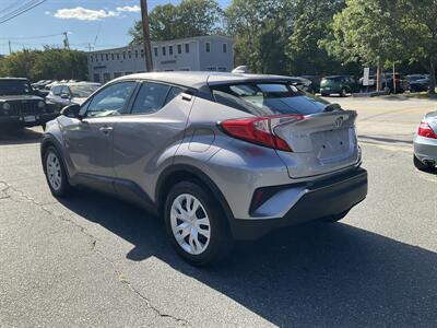 2019 Toyota C-HR LE   - Photo 7 - Acton, MA 01720