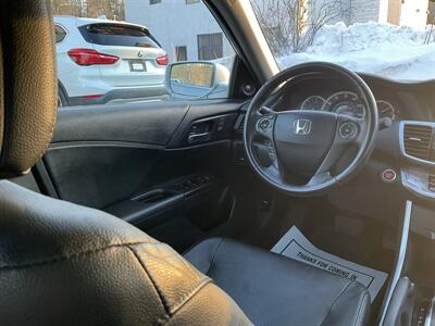 2013 Honda Accord EX-L   - Photo 15 - Acton, MA 01720