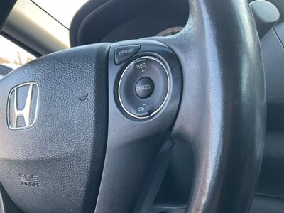 2013 Honda Accord EX-L   - Photo 21 - Acton, MA 01720