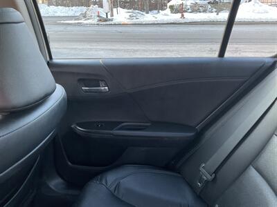 2013 Honda Accord EX-L   - Photo 13 - Acton, MA 01720