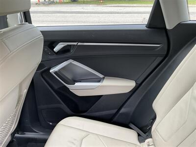 2020 Audi Q3 quattro Premium 45 TFSI - Photo 16 - Acton, MA 01720