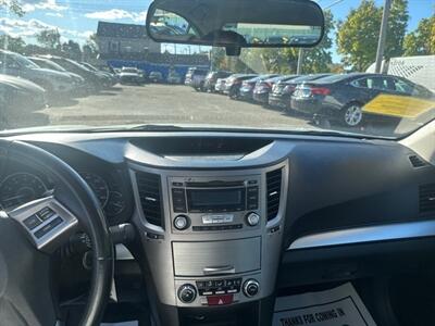 2012 Subaru Legacy 2.5i Premium   - Photo 15 - Acton, MA 01720