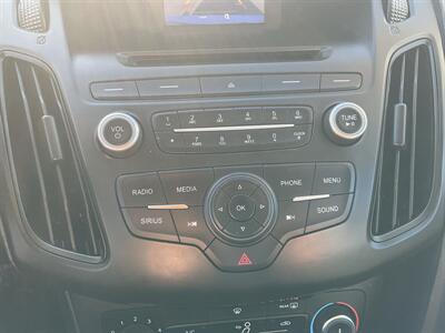 2017 Ford Focus SE   - Photo 25 - Acton, MA 01720