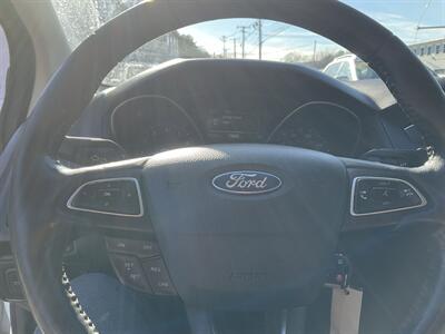 2017 Ford Focus SE   - Photo 20 - Acton, MA 01720