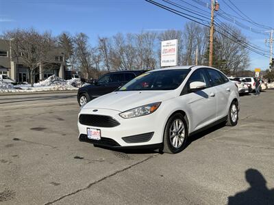 2017 Ford Focus SE   - Photo 1 - Acton, MA 01720