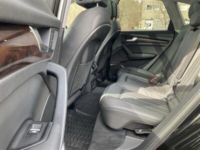 2018 Audi Q5 2.0T quattro Premium Plus   - Photo 14 - Acton, MA 01720