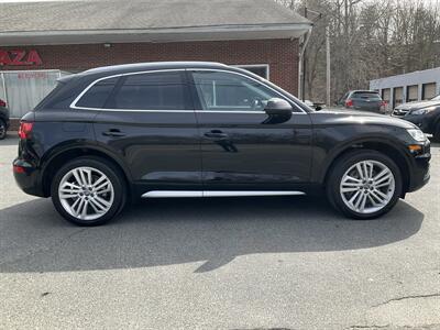 2018 Audi Q5 2.0T quattro Premium Plus   - Photo 4 - Acton, MA 01720