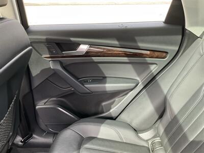 2018 Audi Q5 2.0T quattro Premium Plus   - Photo 16 - Acton, MA 01720