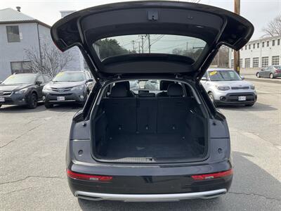 2018 Audi Q5 2.0T quattro Premium Plus   - Photo 11 - Acton, MA 01720