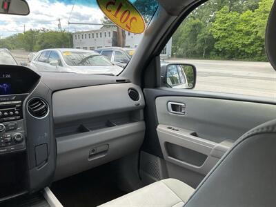 2015 Honda Pilot LX - Photo 12 - Acton, MA 01720