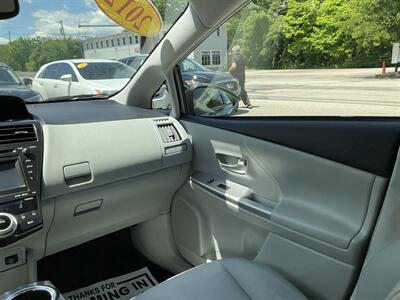 2012 Toyota Prius v Two - Photo 15 - Acton, MA 01720