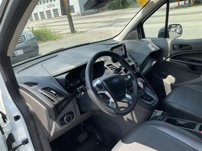 2022 Ford Transit Connect XL - Photo 13 - Acton, MA 01720