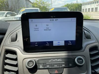 2022 Ford Transit Connect XL - Photo 14 - Acton, MA 01720