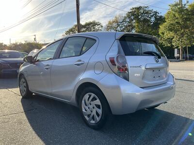 2014 Toyota Prius c Two   - Photo 7 - Acton, MA 01720