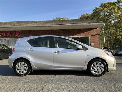 2014 Toyota Prius c Two   - Photo 4 - Acton, MA 01720