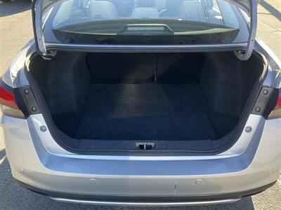 2021 Nissan Versa SV   - Photo 12 - Acton, MA 01720