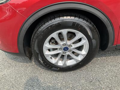 2020 Ford Escape SE - Photo 8 - Acton, MA 01720