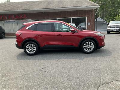 2020 Ford Escape SE - Photo 4 - Acton, MA 01720