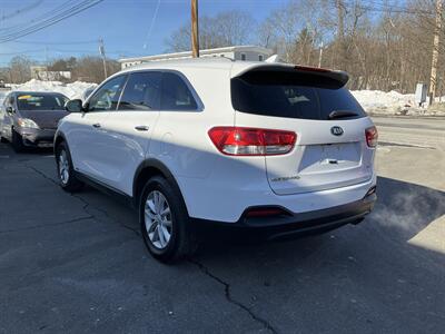 2018 Kia Sorento LX - Photo 7 - Acton, MA 01720