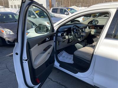 2018 Kia Sorento LX - Photo 18 - Acton, MA 01720