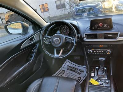 2018 Mazda Mazda3 Touring   - Photo 14 - Acton, MA 01720