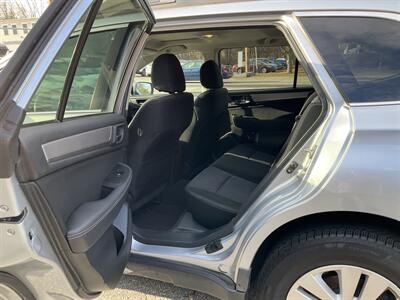 2015 Subaru Outback 2.5i Premium   - Photo 15 - Acton, MA 01720